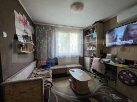 Apartament 2 camere de vanzare, 30.25 mp, zona Carpati 1 Sat