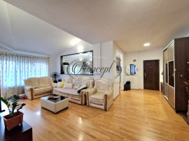 Apartament spatios cu garaj in Andrei Muresanu