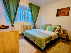 Apartament 2 camere l&acirc;ngă metrou Păcii mobilat și utilat