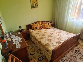 De vanzare Apartament 3 Camere Decomandat -Giurgiului