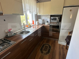 Apartament 2 camere, decomandat, 46 mp, etaj intermediar, pa