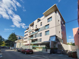Aviatorilor &ndash; Emanoil Porumbaru | 4 Rooms | Private Parkin