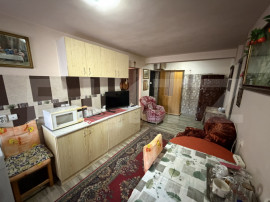 2 camere decomandat Abrud | Garaj | Baie cu geam | Mobilat