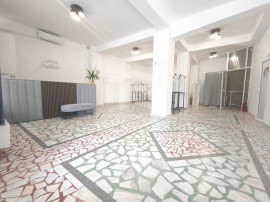 Spatiu Comercial Stradal |Bd. Mamaia|Vizibilitate Maximă...