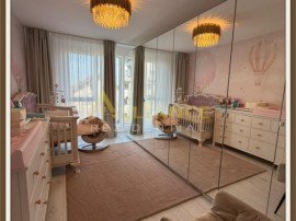 La StradaMall ~ Apartament 3 camere mobilat-utilat