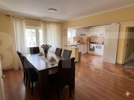 Apartament 4 camere, 78 mp, lift, 2 balcoane &ndash; Stadion Mun