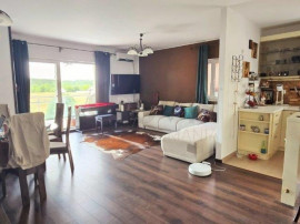 Apartament 110 mp - 3 camere - 3 bai - terasa - loc parca...