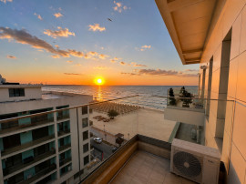 Apartament 2 camere | Vedere spre mare | Prima linie la pla
