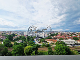 Apartament spatios la cheie dupa renovare aproape de Piata 1