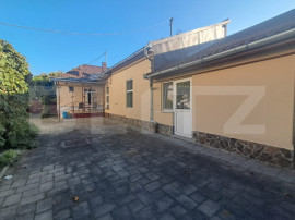 Casă și clădire fostă brutărie cu garaj, teren 403 mp Z