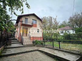 Casa de vanzare &ndash; Stefanesti Arges