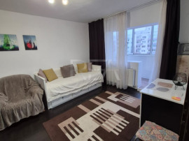 2 camere, et 7/10, bloc 1980, 57 mp-Gorjului
