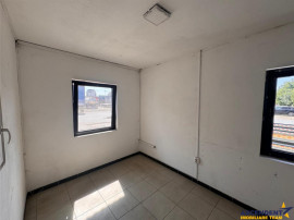 Spatiu comercial 225 mp: depozitare, productie,service auto,