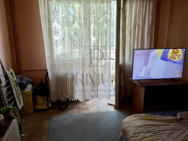 Circumvalatiunii, apartament 2 camere, decomandat, etaj 3