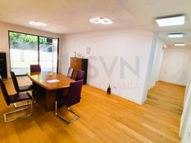 Apartament 4 camere decomandat вЂ&ldquo; Unirii, lГўngД?...