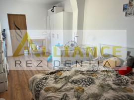 METROU EROII REVOLUTIEI - CASA 5 CAMERE - 110.000 EURO