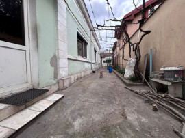 Casa 3 camere zona Centrala