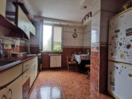Brancoveanu - Apartament 3 camere, 60 mp, et. 2/4