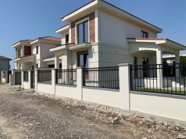 Casa tip duplex in Dumbravita - ID : RH-37382-property