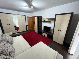 APARTAMENT 3 CAMERE -SPITAL TBC