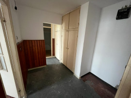 Apartament 2 camere etajul 4 SPITAL -JUDETEAN TULCEA