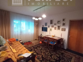 Apartament 3 camere, et 2/4, Nord - Cameliei - 66500 euro