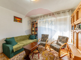 Apartament cu 2 camere de vânzare în zona Polivalenta