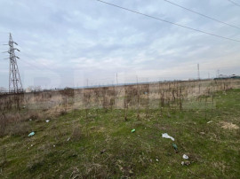 Teren Isalnita, 2022 mp, vizibilitate E70, utilitati in zona