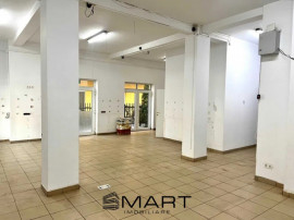 Spatiu comercial Strand II