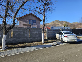 Casa constructie la rosu 2018 ---Bca in NICULITEL