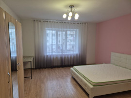 Apartament cu 3 camere in zona Astra