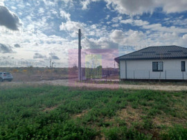 Gulia, teren intravilan curti-constructii, 516 mp, utilit...