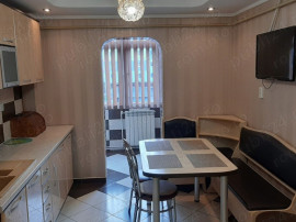 Se inchiriaza apartament cu 2 camere