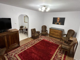 Ap 3 cam, ultracentral, et 8. Preț 500 eur/lunar