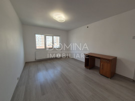 Apartament 3 camere ultracentral - str. Cerna