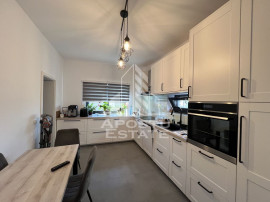 Casa pe parter deosebit de frumoasă &icirc;n zona liniștită