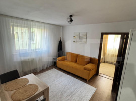 Apartament de v&acirc;nzare, cu 2 camere, 35 mp, etaj 4/4, zona D