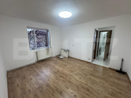 Apartament cu 2 camere de vanzare, 36.21 mp, Micro 14