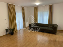 Duplex de inchiriat cu 5 camere, 3 bai, pe 2 Nivele, grad...