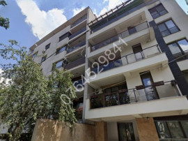 Apt. 2 cam. Baneasa-Aviatiei-Aerogarii, Str. Zeletin, bl. 2018,parcare