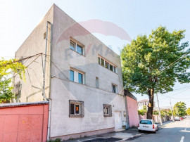 De &icirc;nchiriat &ndash; Parter vilă pretabil depozitare / logi...