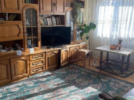 COLOSSEUM: Apartament 3 Camere Centrul Civic Toamnei..