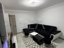 2 cam decomandat - Piata Progresului - Ghimpati