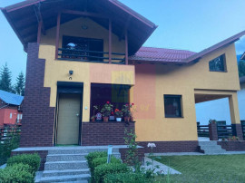 Vila de vanzare in Busteni - Zona semicentrala