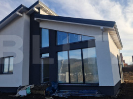 Casa Harman individuala , 712 mp teren , moderna, intabulata