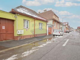 COMISION 0% || Casă-3 camere || zona Grivitei - Blumana