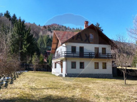 Casă de vacanță &icirc;n Plaiul Foii | Zărnești | P+E+M |...