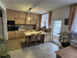 NEINTABULAT! Apartament 2 camere, decomandat - zona Astra