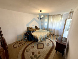 2 decomandate - etaj 3 - 53mp - teava de gaze - 1981 - Ro...