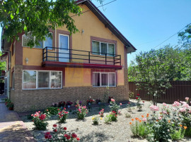 VANZARE CASA 5 CAM P+1 IN SAT MOVILITA (IL)